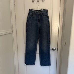 Hollister Classic Blue Women's Jeans size 25R